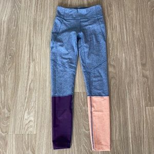 Outdoor Voices 7/8 Dipped Warmup Leggings, XS